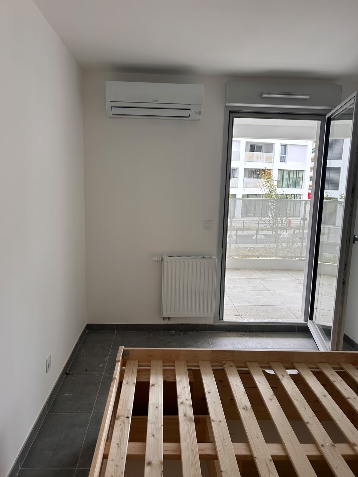 Climatisation Mitsubishi — Chambre